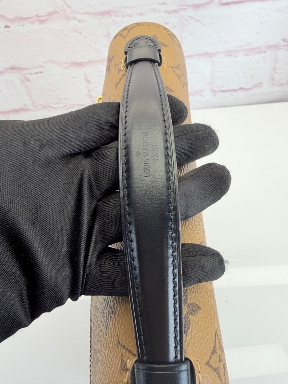 Louis Vuitton Reverse Metis Monogram Pochette Bag - Picture 11 of 16